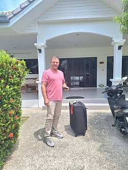 รถเช่าพร้อมคนขับ